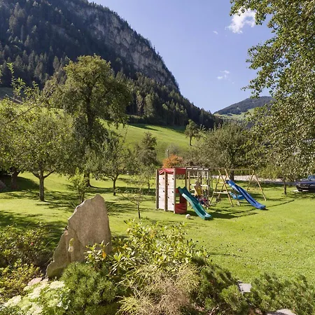 Hof Neuhaus Mayrhofen