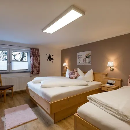 Διαμέρισμα Hof Neuhaus *