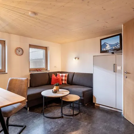 诺伊豪斯苑酒店 迈尔霍芬